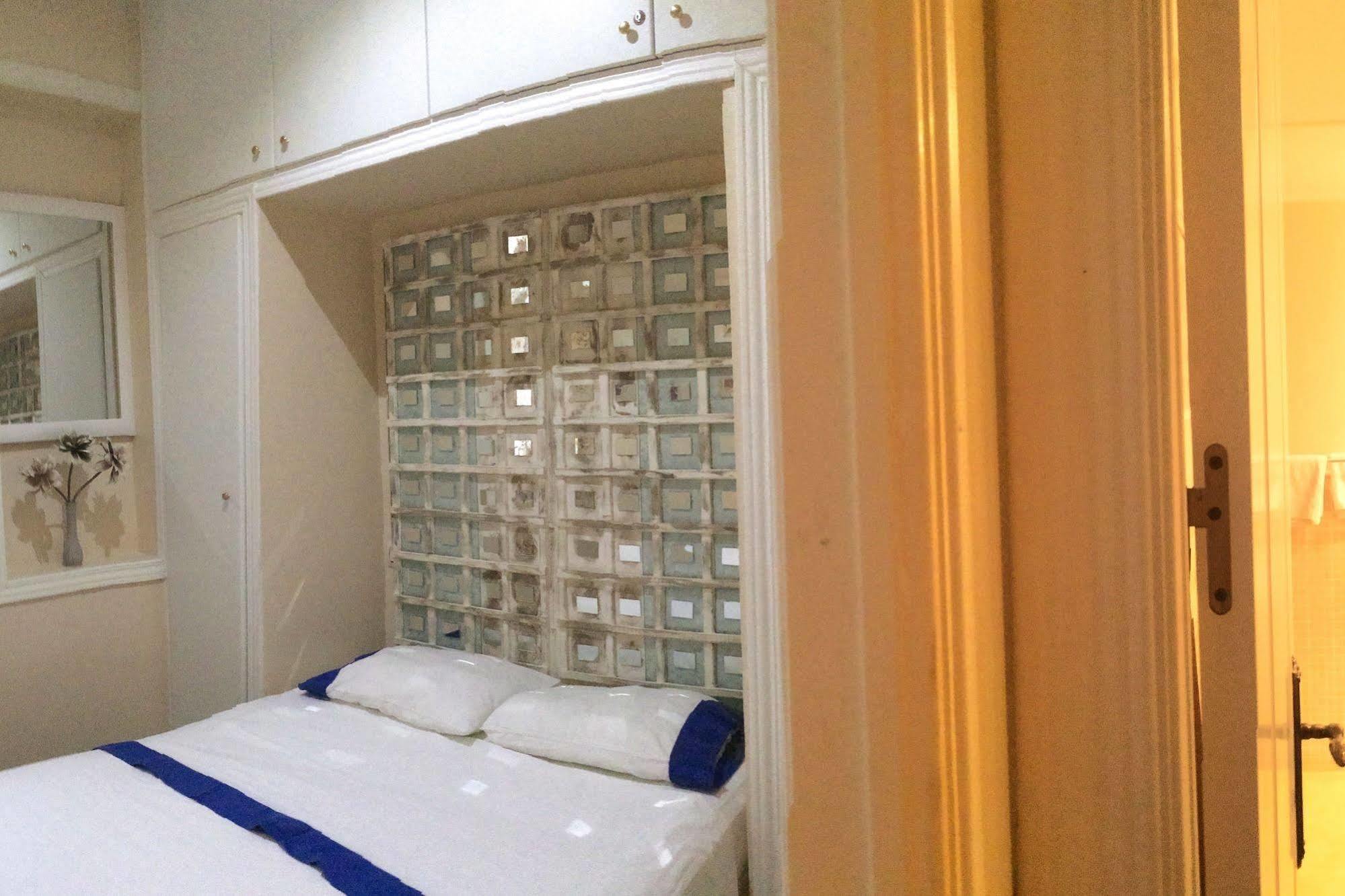 Apartamentos Aqui Me Quedo Madrid Exterior foto